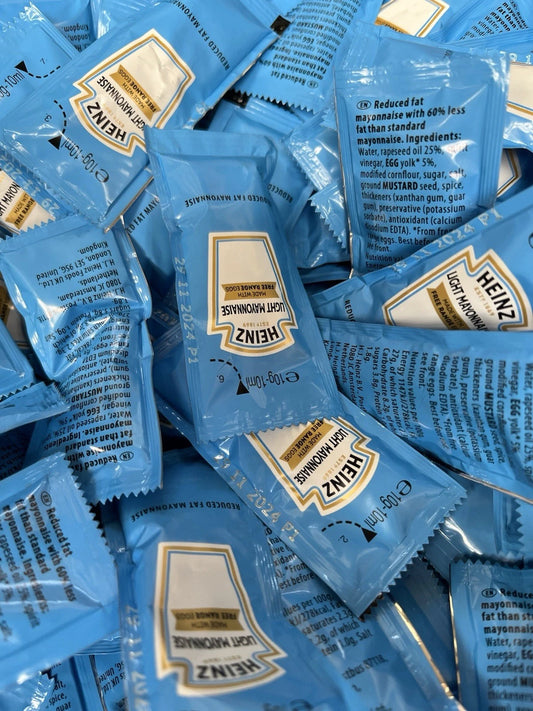 Heinz Mayonnaise Light Sachets Approximately 1100 x2g Best before 04/25 ?